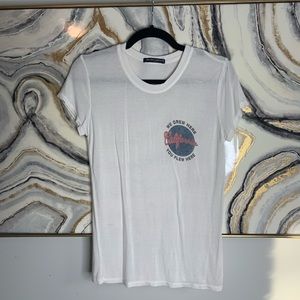 BRANDY MELVILLE T SHIRT
